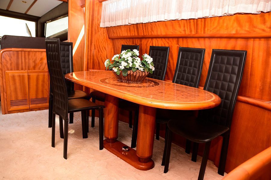 Alanya Yacht Rental 26m Ferretti 80